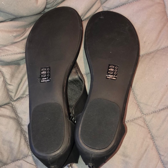 Michael Antonio Driggs sandals - Picture 3 of 5